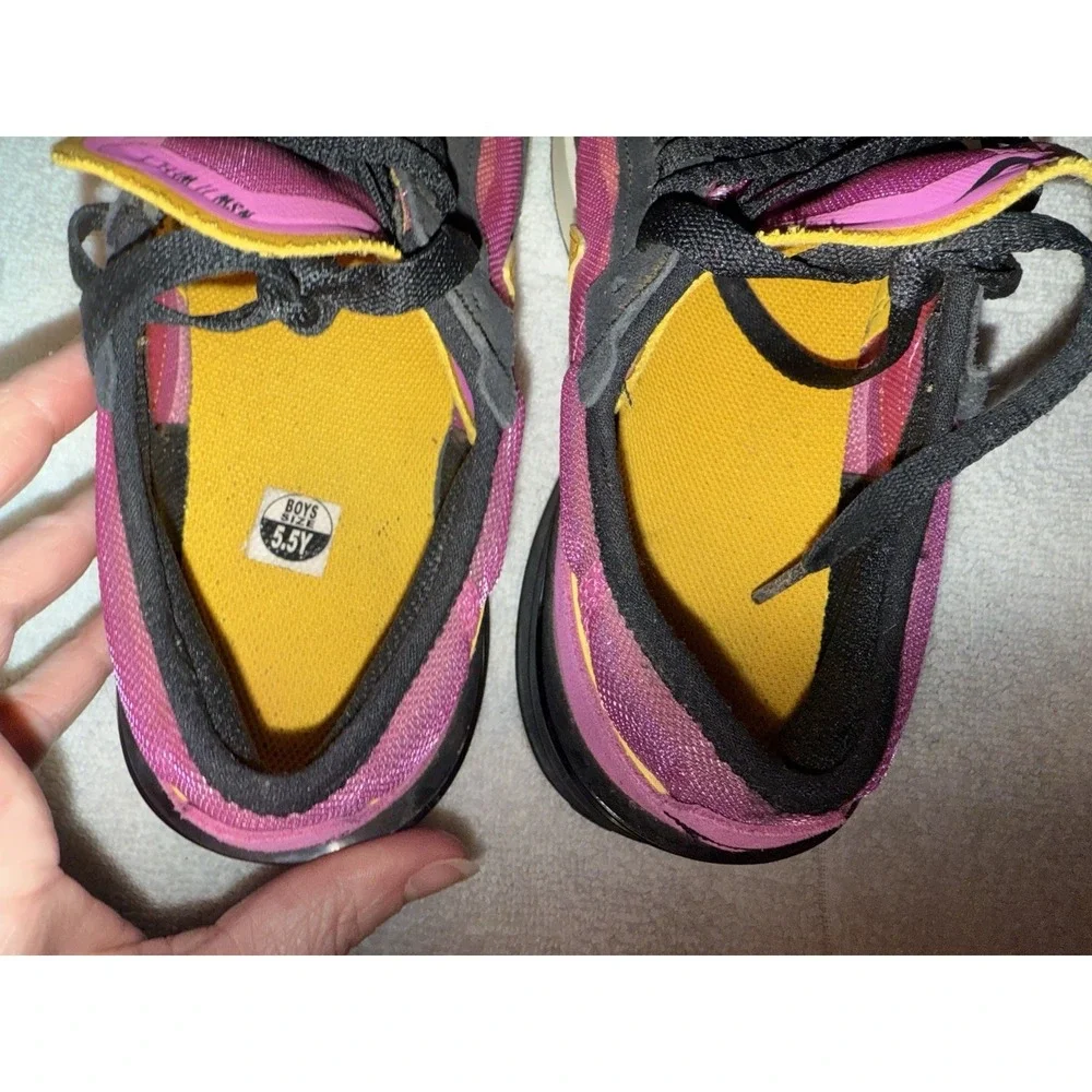 Nike Waffle One Size 5.5Y/Women's Size‎ 7Fuchsia Running Shoes Sneakers